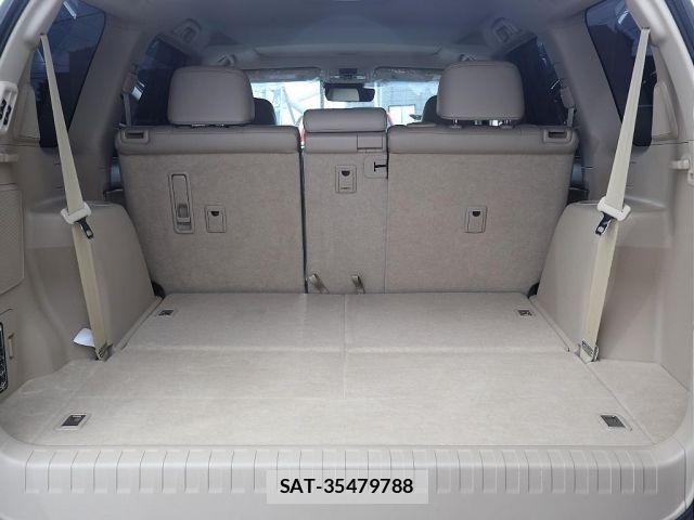 Toyota LAND CRUISER PRADO 2023-01 8659771-9