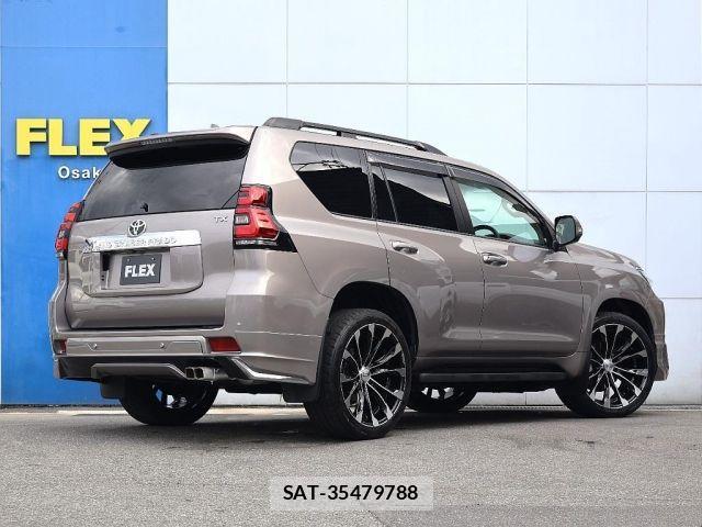Toyota LAND CRUISER PRADO 2023-01 8659771-1