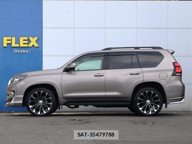 Toyota LAND CRUISER PRADO 2023-01 8659771-6