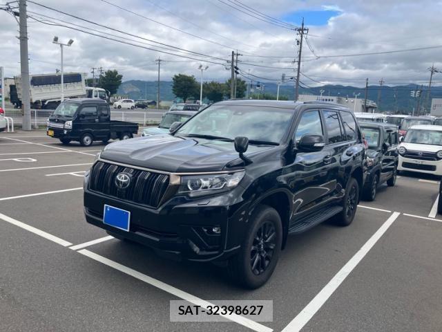 Toyota LAND CRUISER PRADO 2022-02 8666351-0