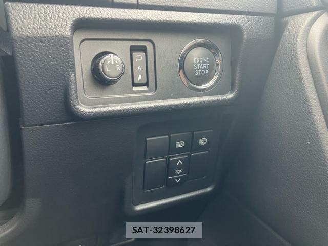 Toyota LAND CRUISER PRADO 2022-02 8666351-23