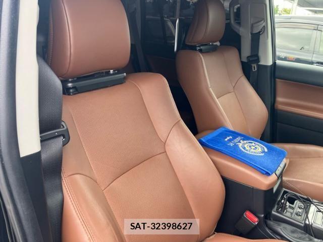 Toyota LAND CRUISER PRADO 2022-02 8666351-7