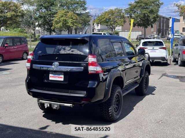 Toyota LAND CRUISER PRADO 2016-07 8659788-10