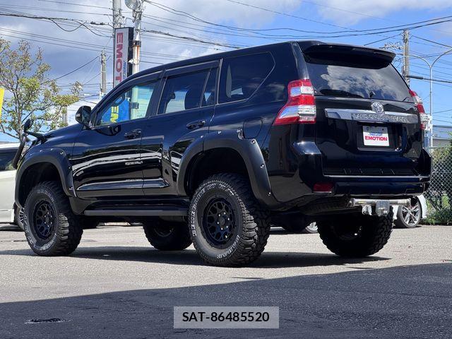 Toyota LAND CRUISER PRADO 2016-07 8659788-7