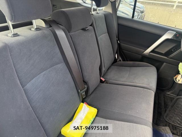 Toyota LAND CRUISER PRADO 2022-07 8659782-12