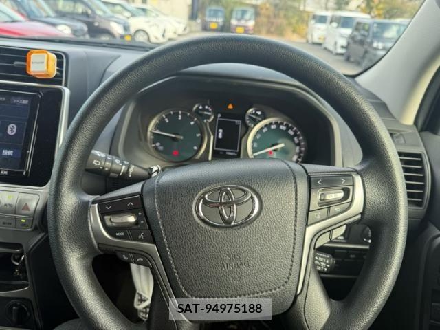 Toyota LAND CRUISER PRADO 2022-07 8659782-17