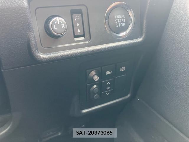Toyota LAND CRUISER PRADO 2023-10 8685801-18