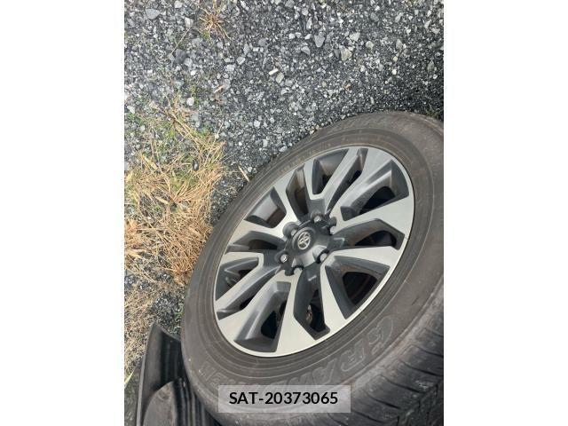 Toyota LAND CRUISER PRADO 2023-10 8685801-6