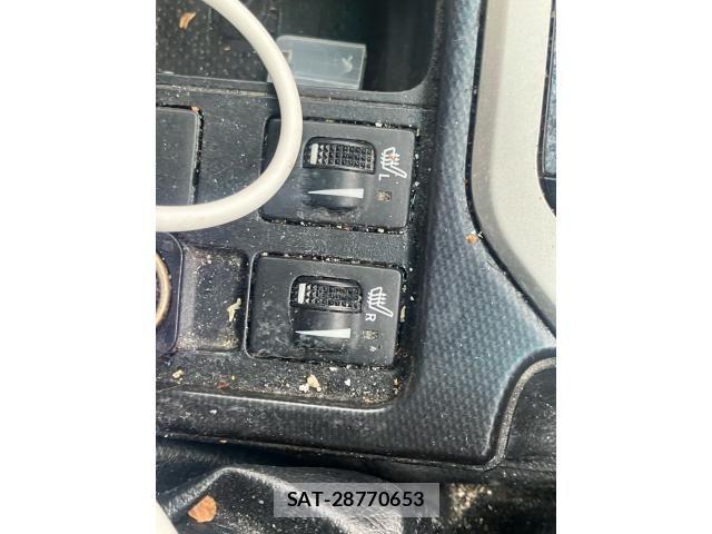 Toyota LAND CRUISER PRADO 2011-10 8743199-25