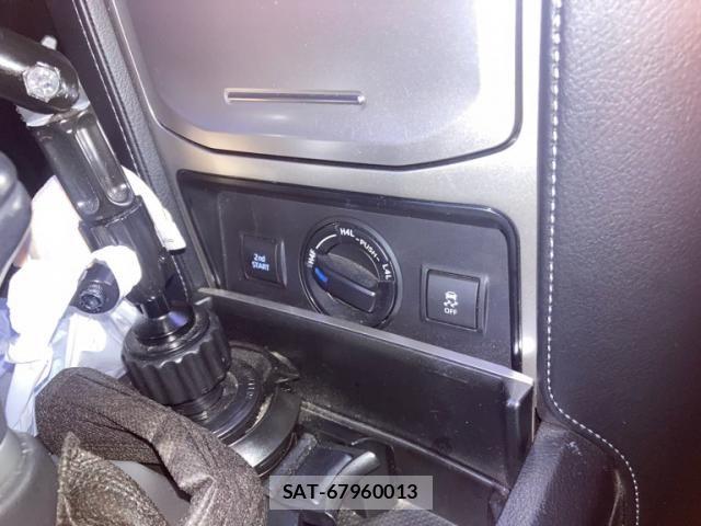 Toyota LAND CRUISER PRADO 2021-02 8743168-23