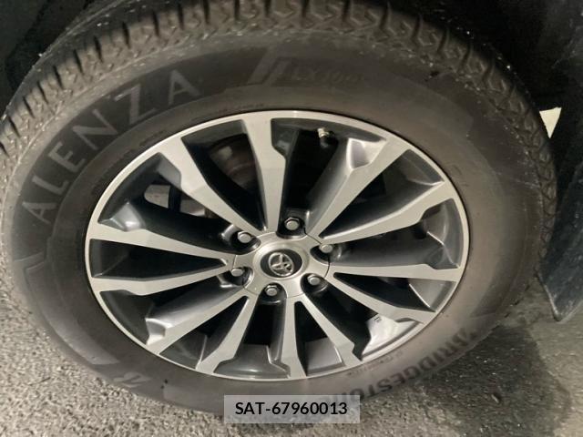 Toyota LAND CRUISER PRADO 2021-02 8743168-7