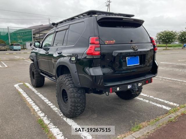 Toyota LAND CRUISER PRADO 2021-04 8743136-10
