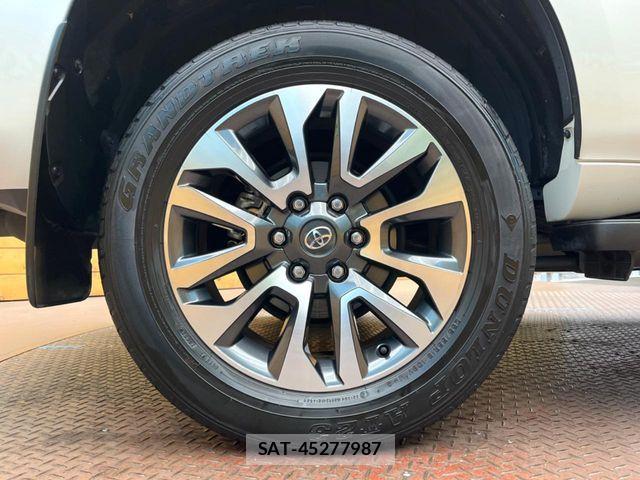 Toyota LAND CRUISER PRADO 2023-10 8743147-16