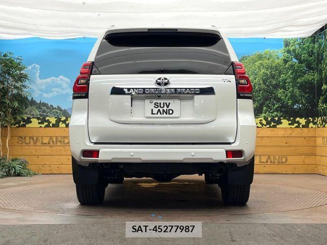 Toyota LAND CRUISER PRADO 2023-10 8743147-18