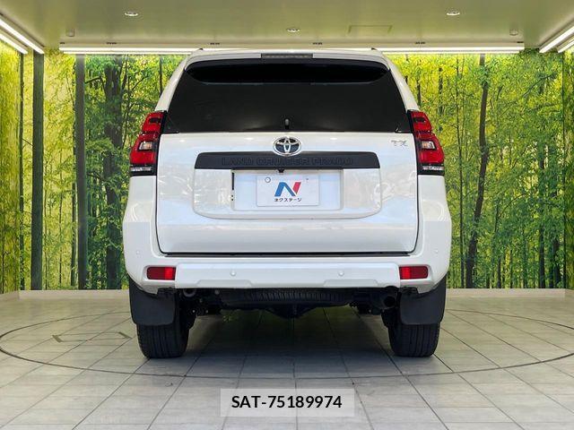 Toyota LAND CRUISER PRADO 2023-03 8743148-15