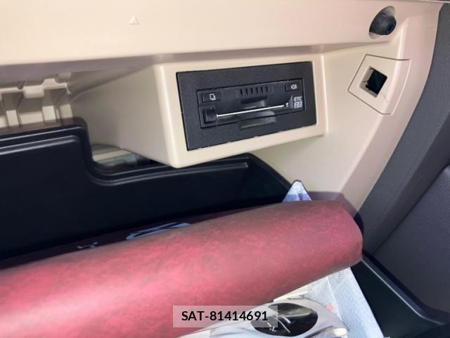 Toyota LAND CRUISER PRADO 2020-11 8743163-21