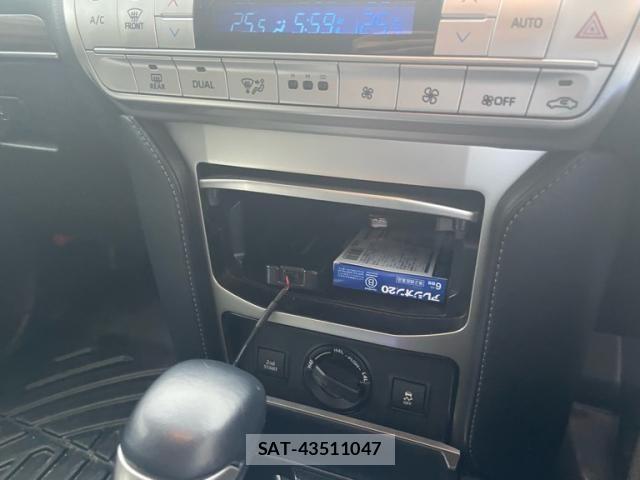 Toyota LAND CRUISER PRADO 2022-05 8743180-21