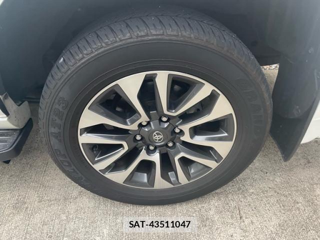 Toyota LAND CRUISER PRADO 2022-05 8743180-5