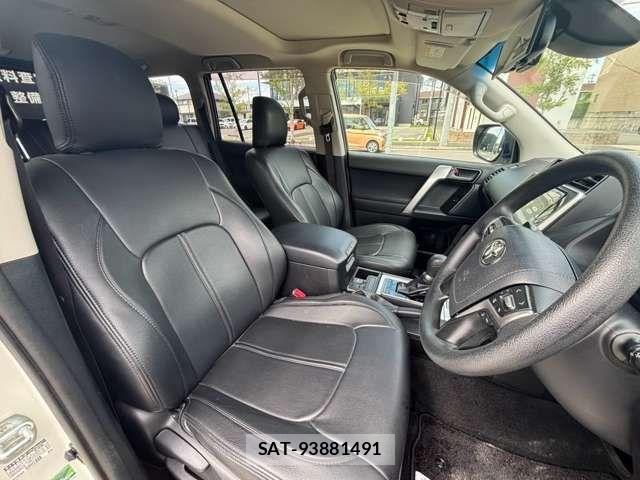 Toyota LAND CRUISER PRADO 2019-03 8743166-9