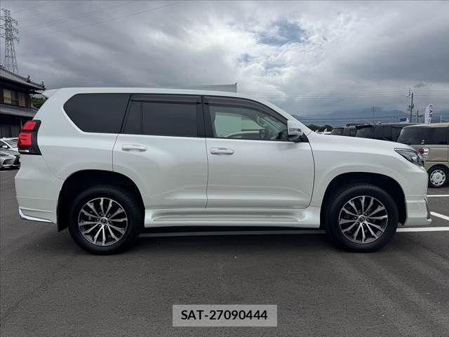 Toyota LAND CRUISER PRADO 2020-08 8743167-10