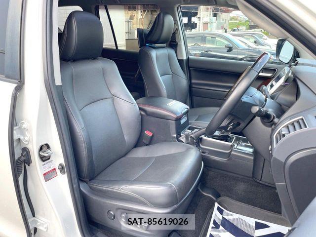 Toyota LAND CRUISER PRADO 2020-07 8743153-8