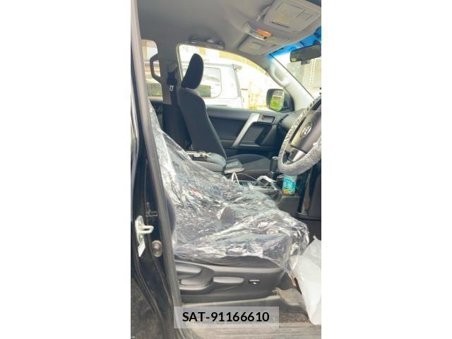 Toyota LAND CRUISER PRADO 2017-05 8743202-15