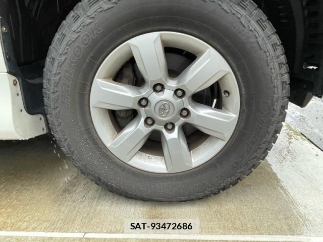Toyota LAND CRUISER PRADO 2017-03 8743190-3
