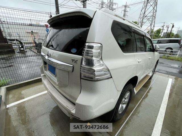 Toyota LAND CRUISER PRADO 2017-03 8743190-5