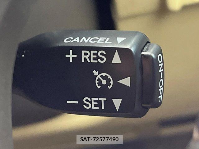 Toyota LAND CRUISER PRADO 2017-07 8743192-4