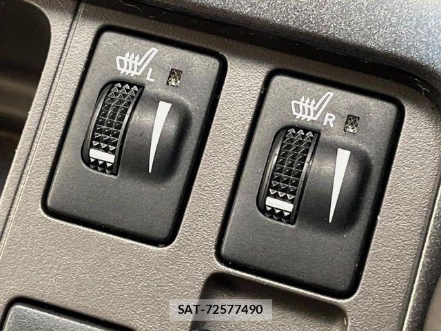 Toyota LAND CRUISER PRADO 2017-07 8743192-5