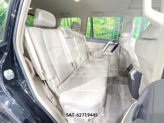 Toyota LAND CRUISER PRADO 2022-09 8743162-8
