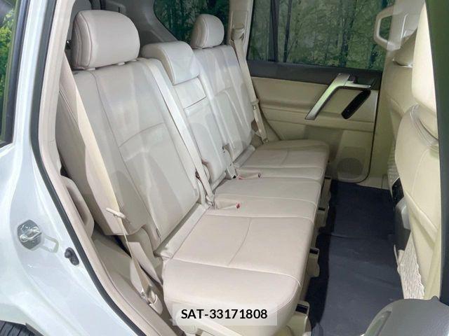 Toyota LAND CRUISER PRADO 2023-05 8743143-8