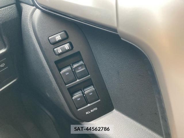 Toyota LAND CRUISER PRADO 2022-06 8743161-19