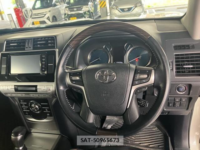 Toyota LAND CRUISER PRADO 2018-02 8743164-17