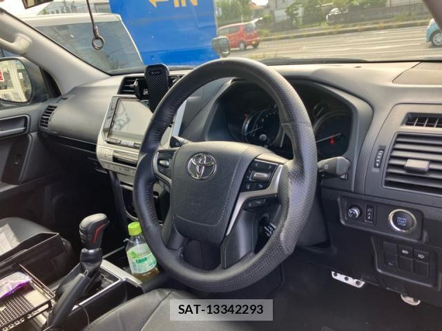Toyota LAND CRUISER PRADO 2022-11 8743150-12