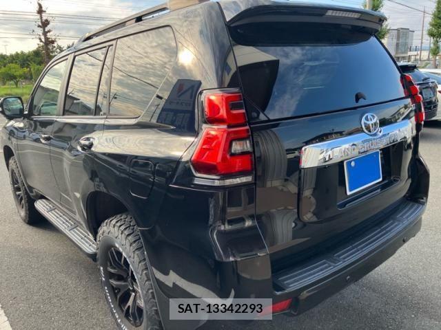 Toyota LAND CRUISER PRADO 2022-11 8743150-2