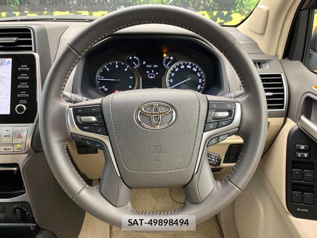 Toyota LAND CRUISER PRADO 2023-10 8743138-12