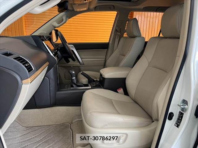 Toyota LAND CRUISER PRADO 2023-09 8780766-16