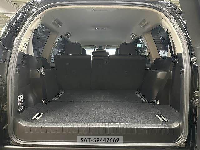 Toyota LAND CRUISER PRADO 2018-01 8796372-12