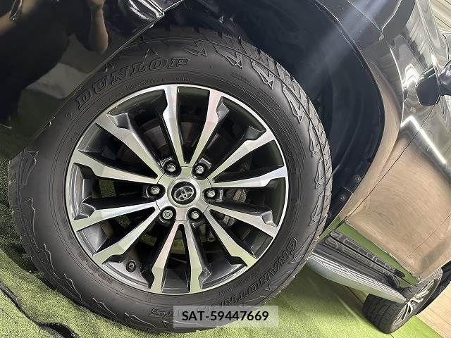 Toyota LAND CRUISER PRADO 2018-01 8796372-18