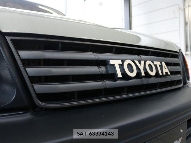 Toyota LAND CRUISER PRADO 2000-01 8796391-19
