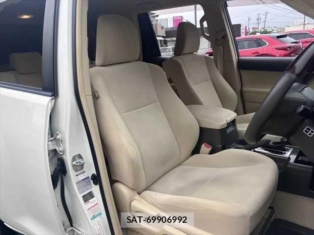 Toyota LAND CRUISER PRADO 2014-01 8796392-13