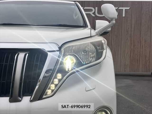 Toyota LAND CRUISER PRADO 2014-01 8796392-16