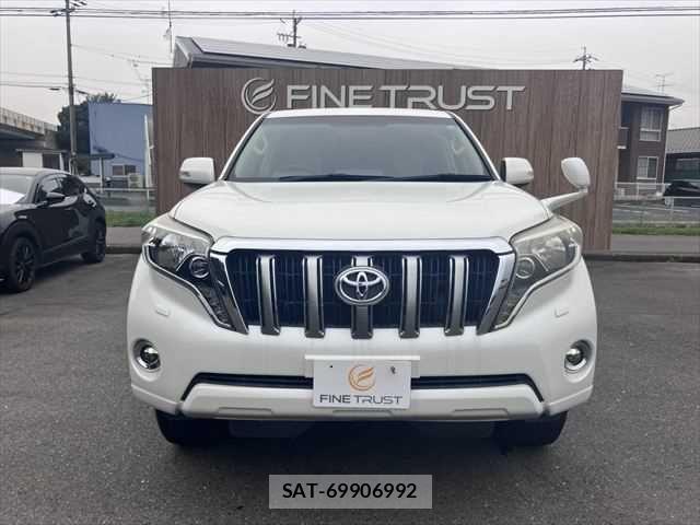 Toyota LAND CRUISER PRADO 2014-01 8796392-19