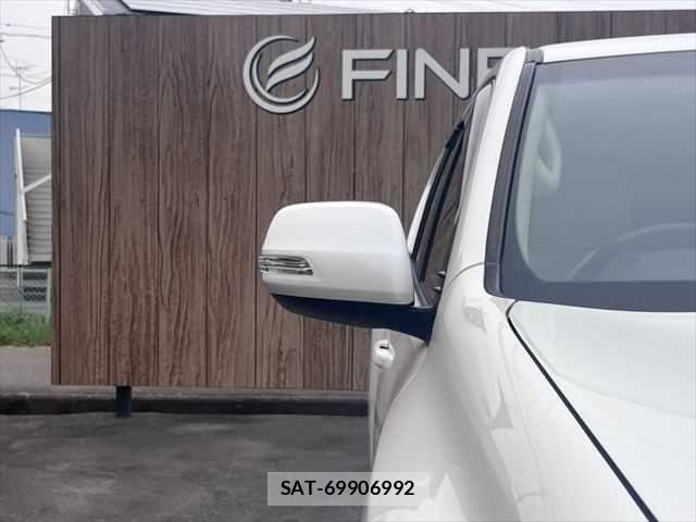 Toyota LAND CRUISER PRADO 2014-01 8796392-27
