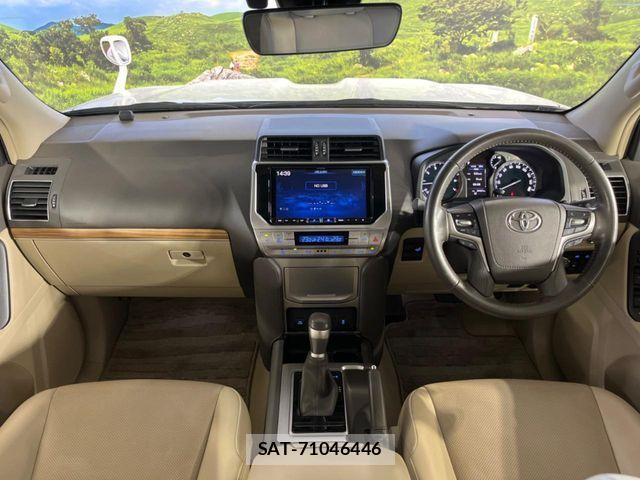 2022 Toyota Land Cruiser Prado — Photo 5
