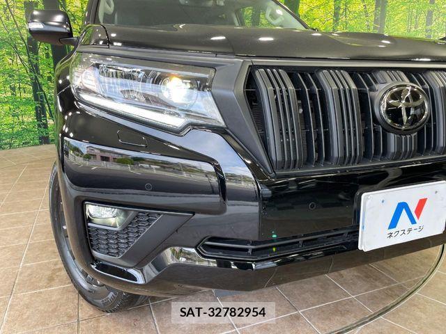 Toyota LAND CRUISER PRADO 2023-11 8796368-11