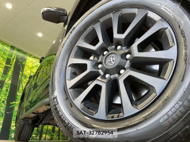 Toyota LAND CRUISER PRADO 2023-11 8796368-12