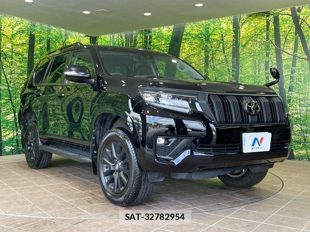 Toyota LAND CRUISER PRADO 2023-11 8796368-15