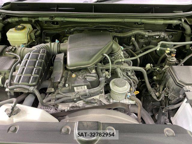 Toyota LAND CRUISER PRADO 2023-11 8796368-17
